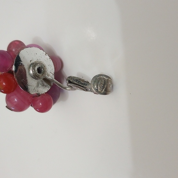 Vintage Clipon raspberry Pink mosaic pearl Earring Cluster Japan 1950s - Picture 4 of 9